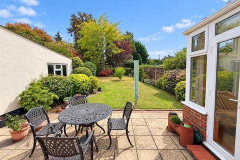 4 bedroom detached bungalow for sale, Surman Crescent, Hutton Burses, Brentwood