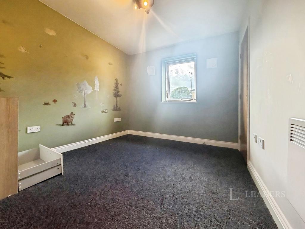 Apartment in West Midlands - View 3