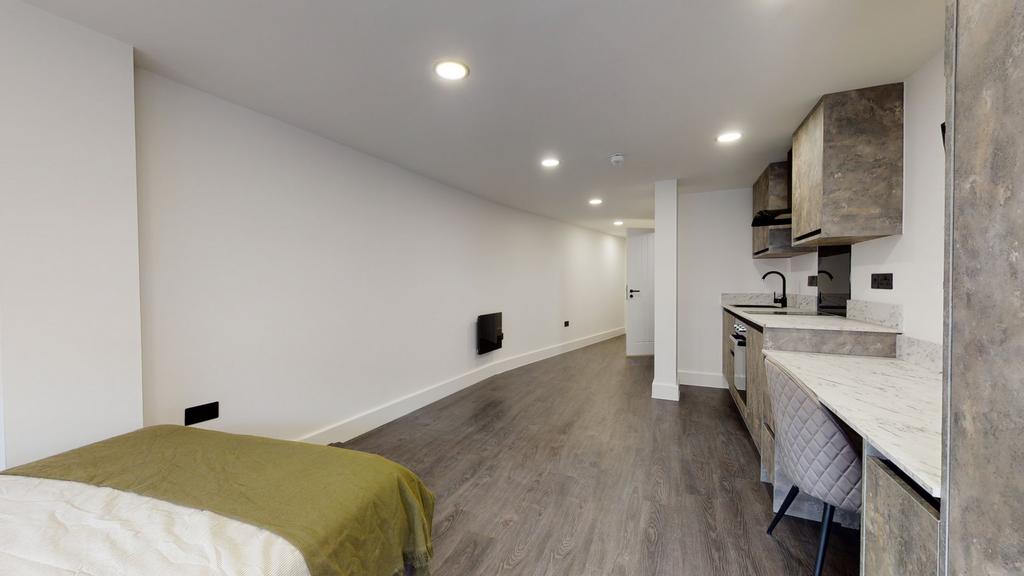 House in Nottingham - View 2