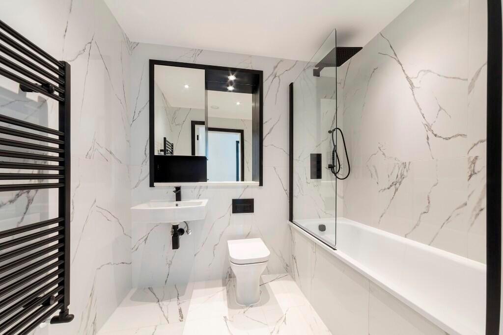 Apartment in London - View 4