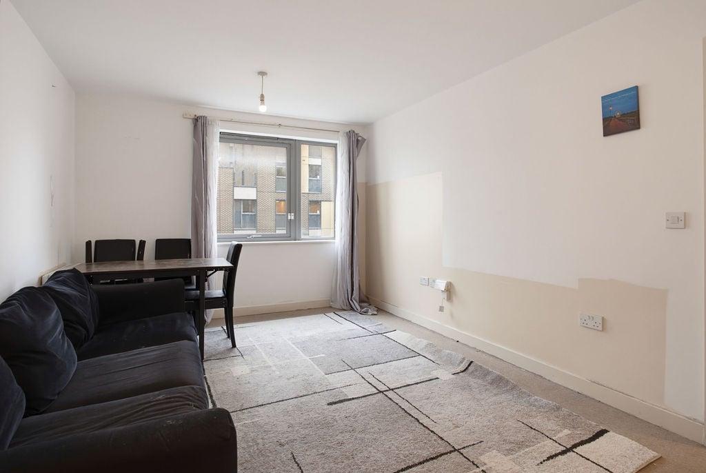Apartment in London - View 3