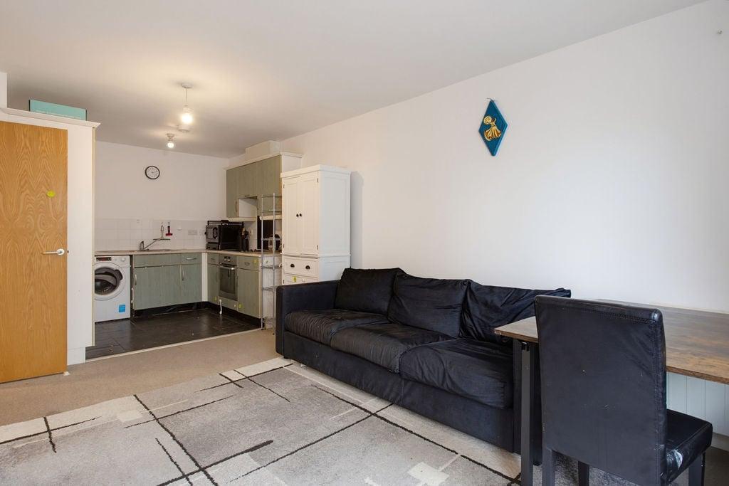 Apartment in London - View 4