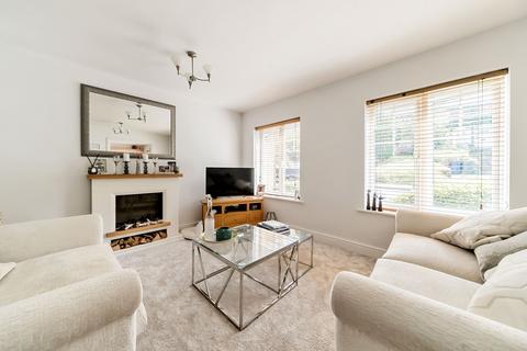 2 bedroom flat for sale, Kings Road, Doyle Court, GU27