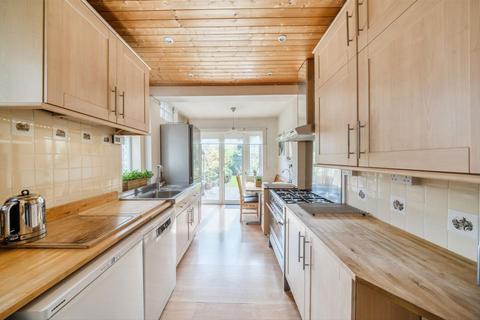 5 bedroom semi-detached house for sale, Southfield Park, Harrow