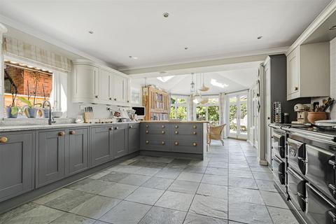 4 bedroom detached house for sale, Stukeley Close, Cambridge CB3