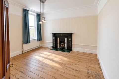 3 bedroom detached house for sale, *South Ward*3-4 Bedrooms*Large Private Rear Garden*General Updating Required*