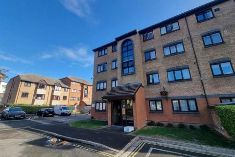 2 bedroom apartment for sale, King Street, Gosport, Hampshire, PO12 1AW