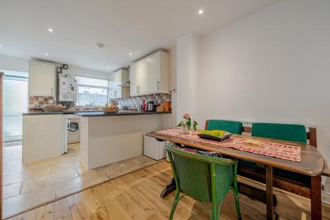 2 bedroom terraced house for sale, Waterside Close, London, SE16