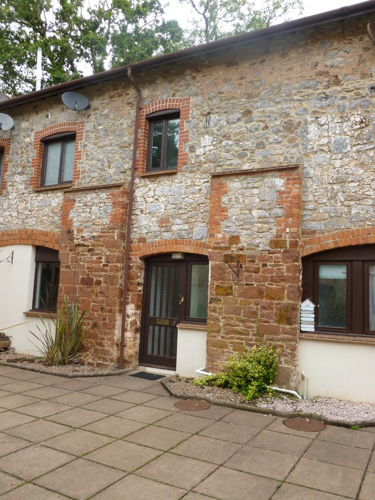 House in Teignbridge, Teignmouth - View 2