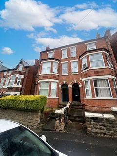 2 bedroom flat to rent, Foxhall Road, Nottingham, NG7