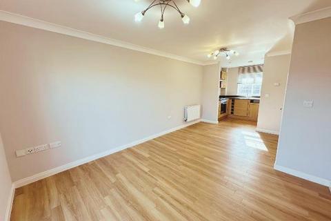 1 bedroom apartment for sale, Kittiwake Court, Stowmarket IP14