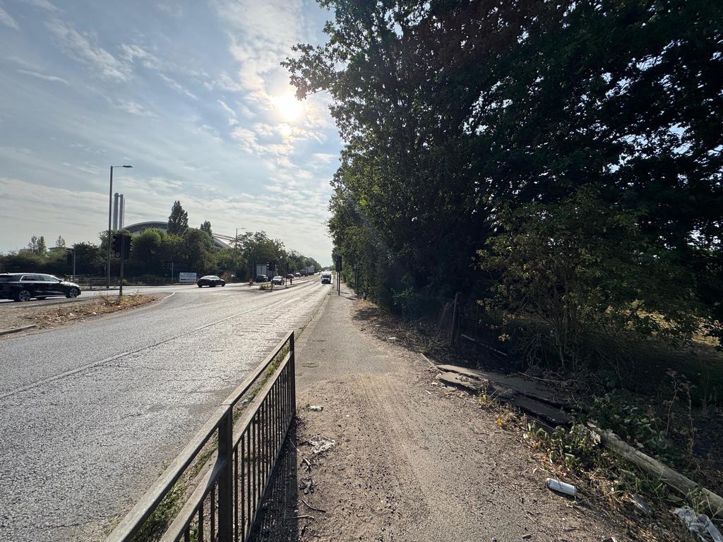 Colnbrook Bypass, Slough SL3 - View 3