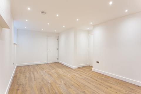 2 bedroom flat to rent, Rowhill Road, London, E5