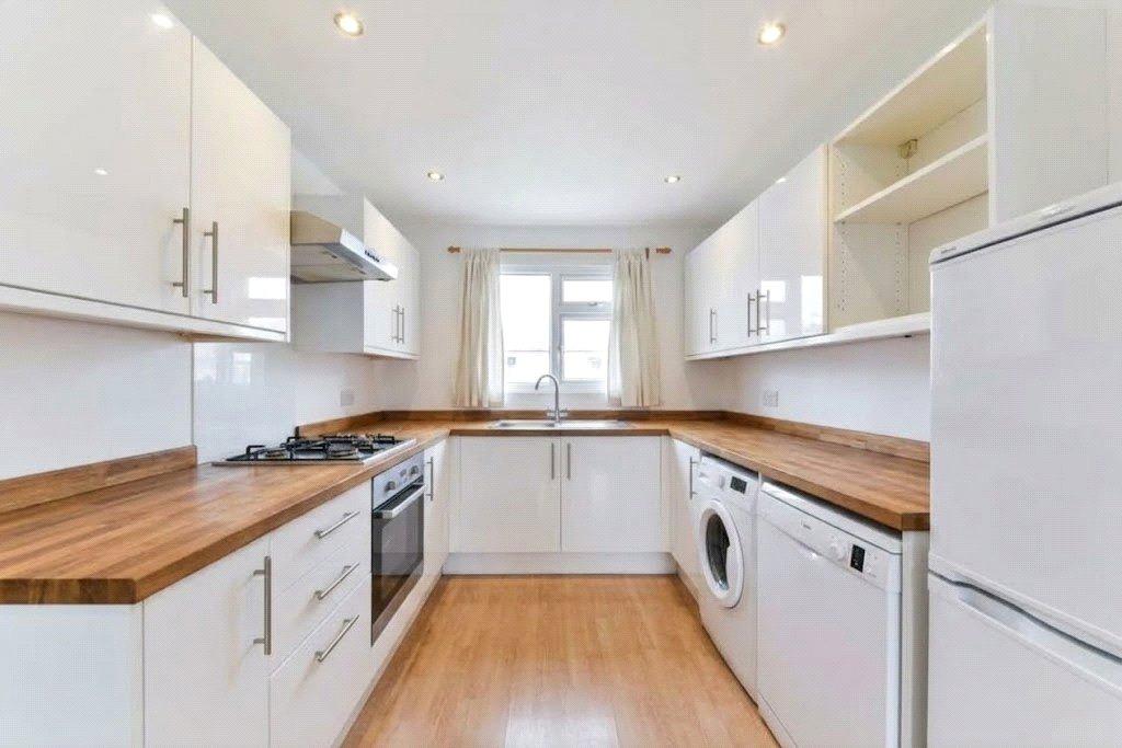 House in Raynes Park - View 2
