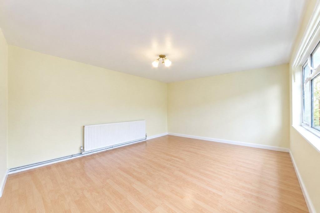 House in Raynes Park - View 4
