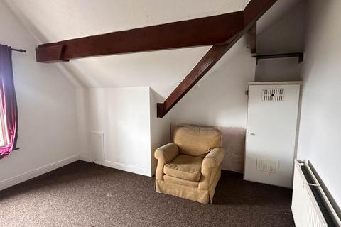 1 bedroom flat to rent, Cambridge Road, Huddersfield, West Yorkshire, HD1