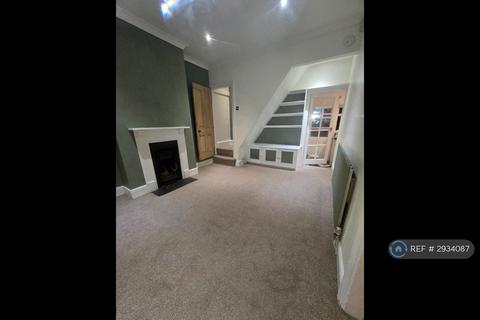 2 bedroom terraced house to rent, Poplar Avenue, Birmingham, B14