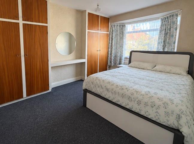 House in Hounslow - View 4