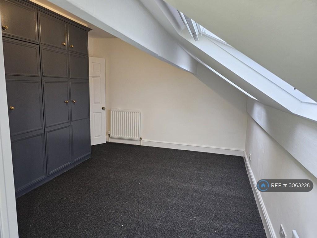Apartment in Birmingham - View 5