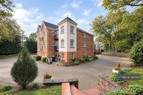 2 bedroom flat to rent, Baddow Croft, Woolton, Liverpool, L25