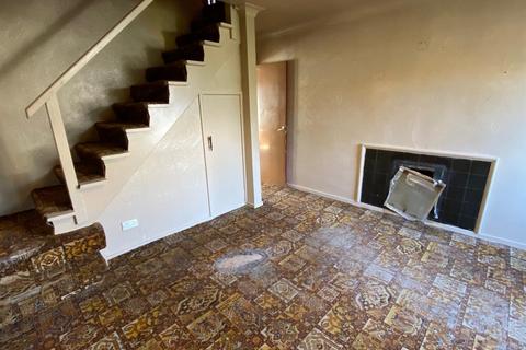 2 bedroom townhouse for sale, Lincroft Avenue, Huddersfield