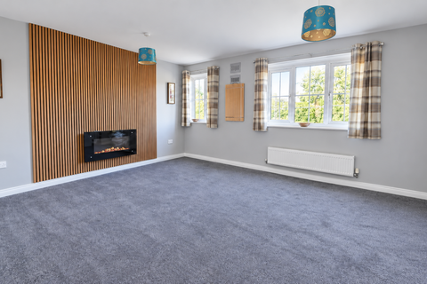 2 bedroom apartment for sale, Wellington House, Gidea Park, RM2