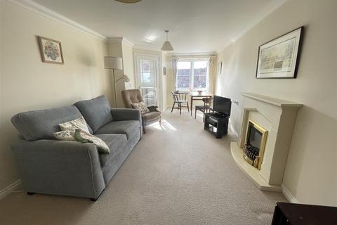 1 bedroom retirement property for sale, Three Swans Chequer, Salisbury SP1