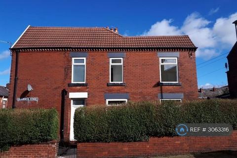 3 bedroom end of terrace house to rent, Cranworth Street, Stalybridge, SK15