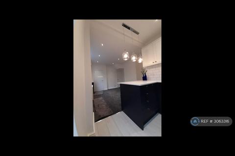 3 bedroom end of terrace house to rent, Cranworth Street, Stalybridge, SK15