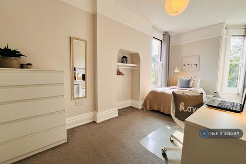 1 bedroom in a house share to rent, Westerfield Road, Ipswich, IP4