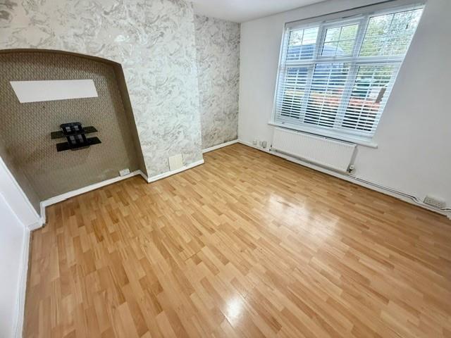 House in Edgware - View 2