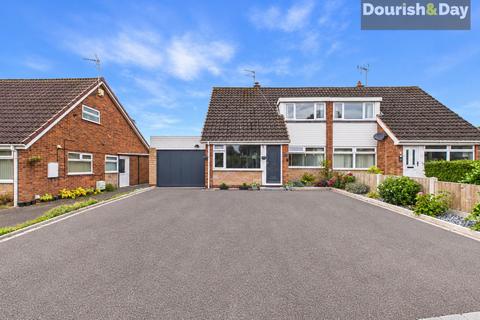 3 bedroom semi-detached house for sale, Stone Road, Stafford ST16