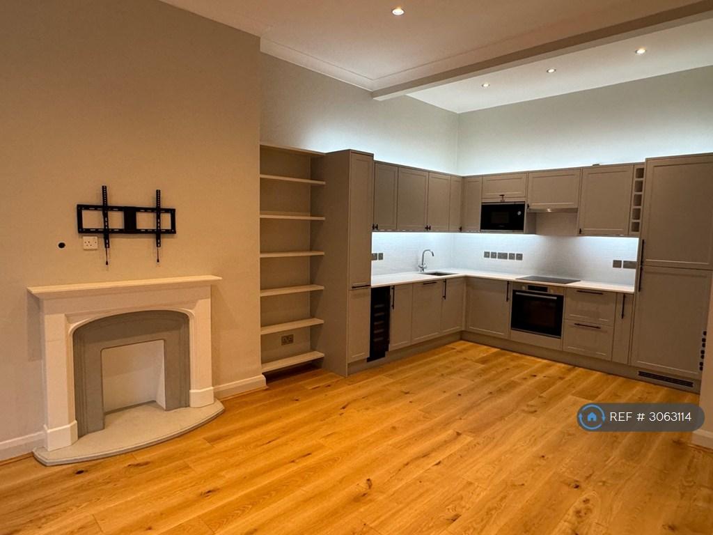 Apartment in London - More