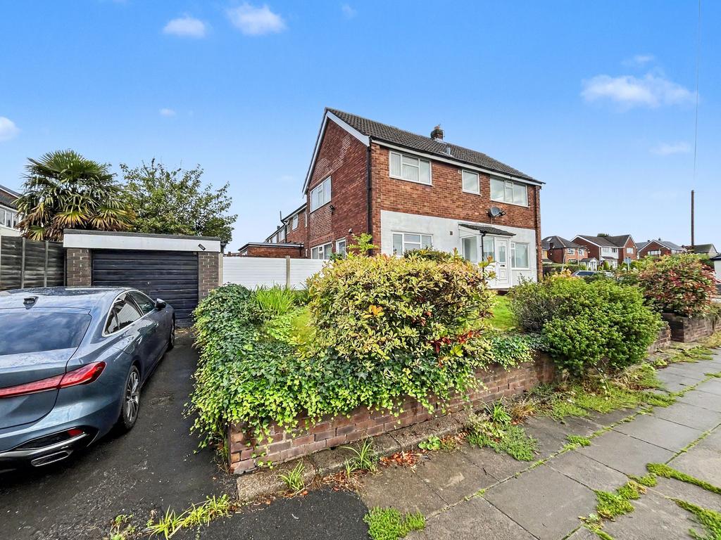 House in Bury - View 2