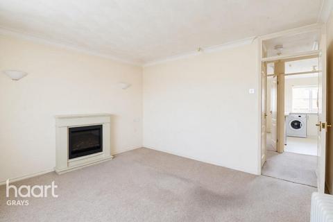 1 bedroom flat for sale, Kensington Court, GRAYS