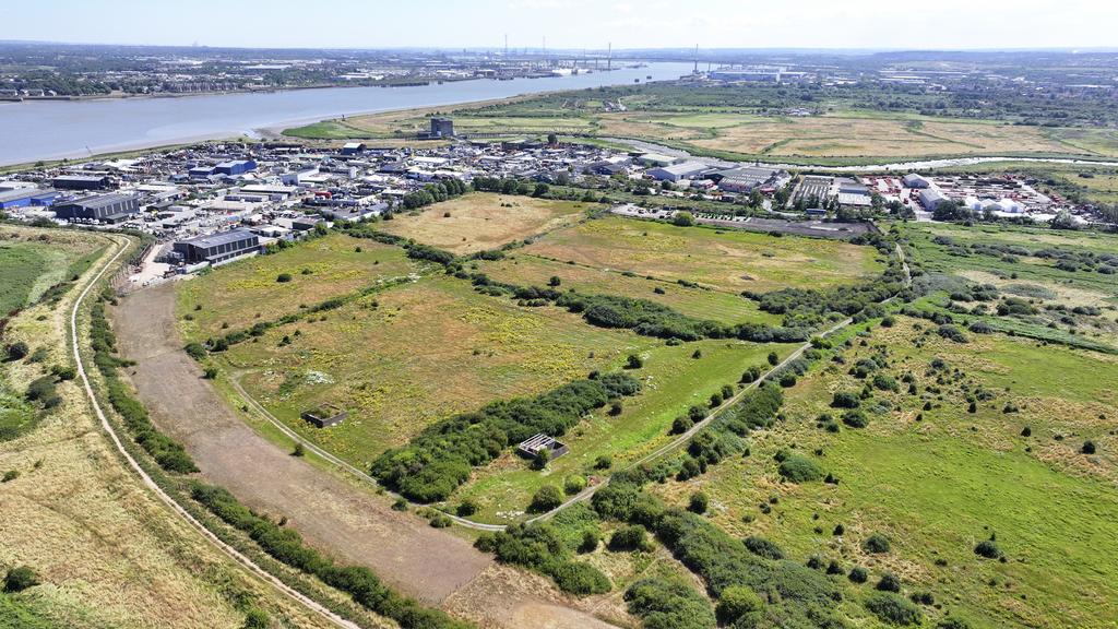 Ness Road , Erith DA8 - View 4