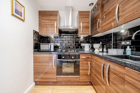 2 bedroom flat to rent, Victory Mews, Brighton Marina Villag BN2