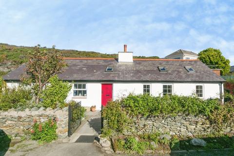 2 bedroom detached bungalow for sale, Lon St Ffraid, Holyhead LL65