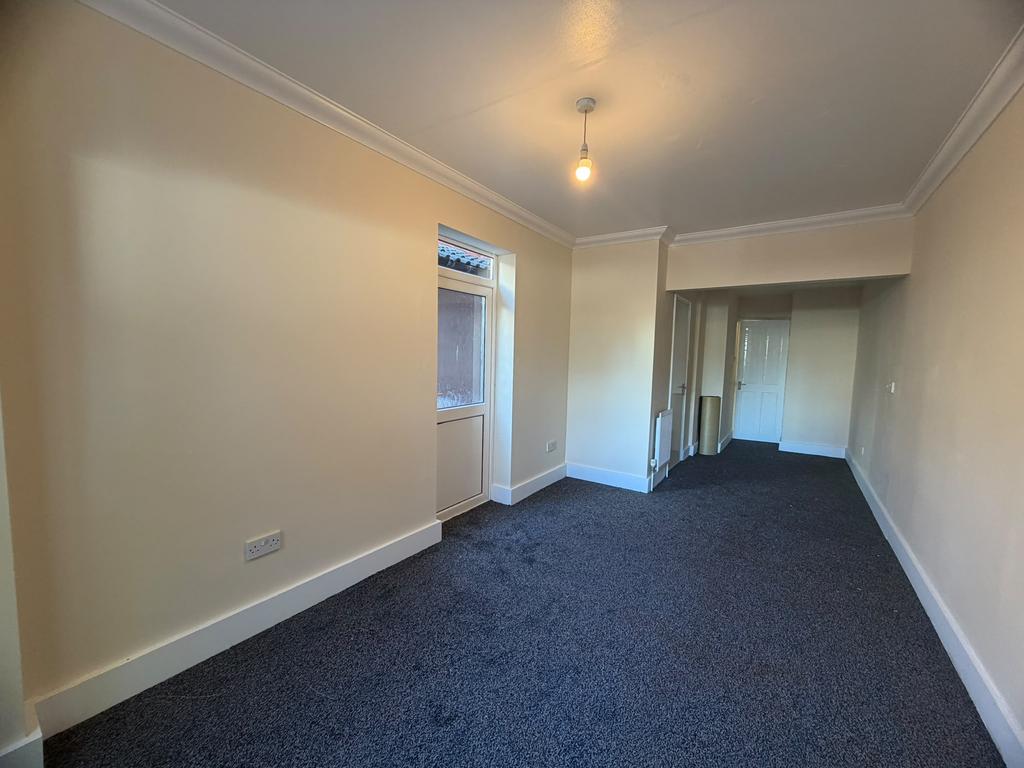 House in Luton - More