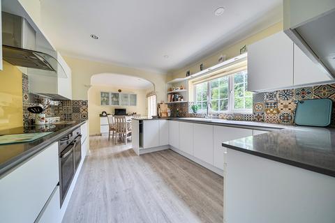 5 bedroom detached house for sale, White House Walk, Farnham, GU9