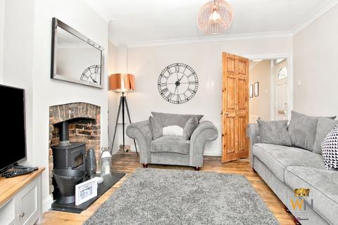 2 bedroom semi-detached house for sale, Douglas Road, Hornchurch RM11