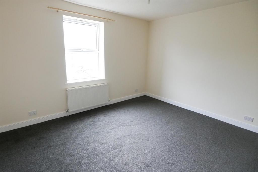 House in Morley - View 4