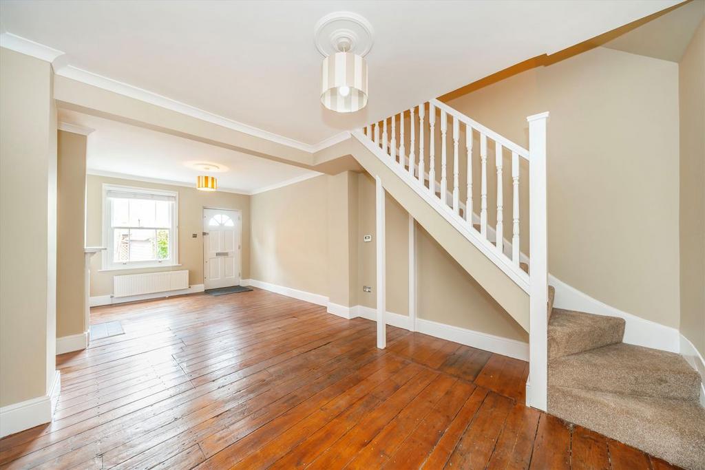 House in Harrow - View 2