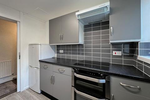 2 bedroom ground floor flat to rent, Woodcraft Close, Coventry, CV4