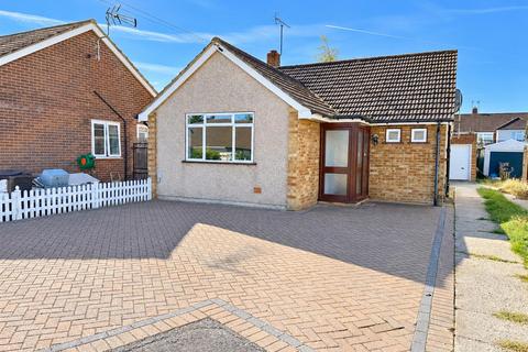2 bedroom detached bungalow for sale, Graham Close, Hutton, Brentwood