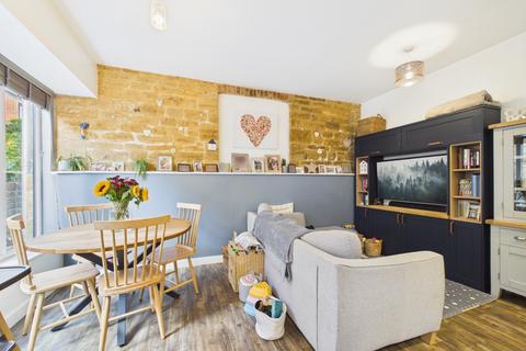 2 bedroom barn conversion for sale, Old Farm Walk, Merriott