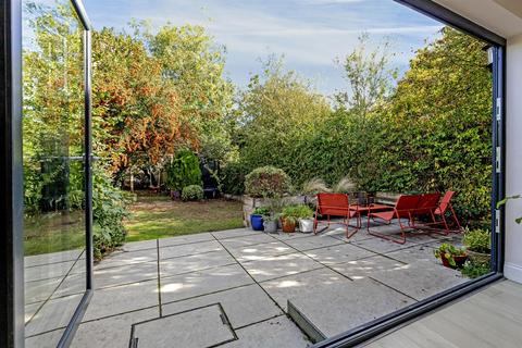 3 bedroom semi-detached house for sale, Pondfield Crescent, Marshalswick, St Albans