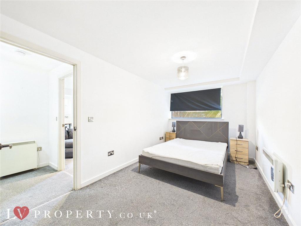 Apartment in Birmingham, Rea Valley, Digbeth - View 4