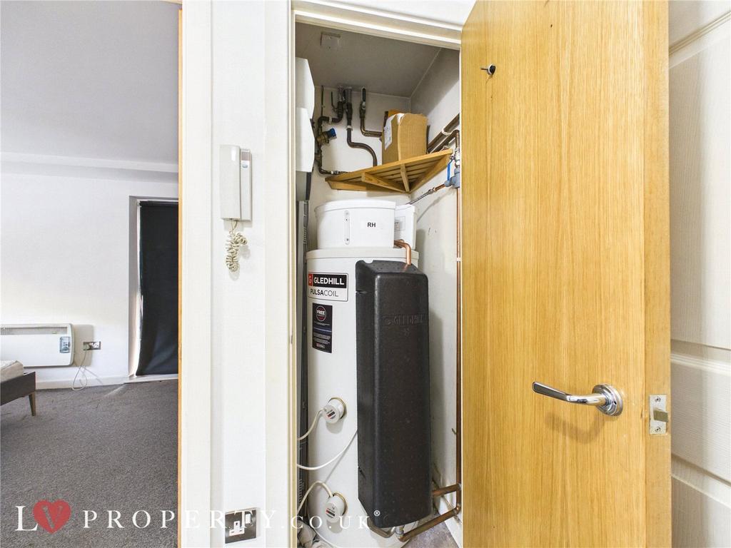 Apartment in Birmingham, Rea Valley, Digbeth - View 5