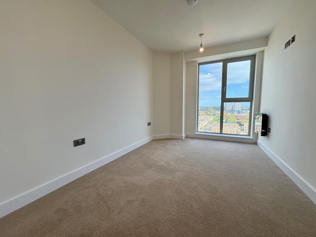 Apartment in Birmingham - View 4